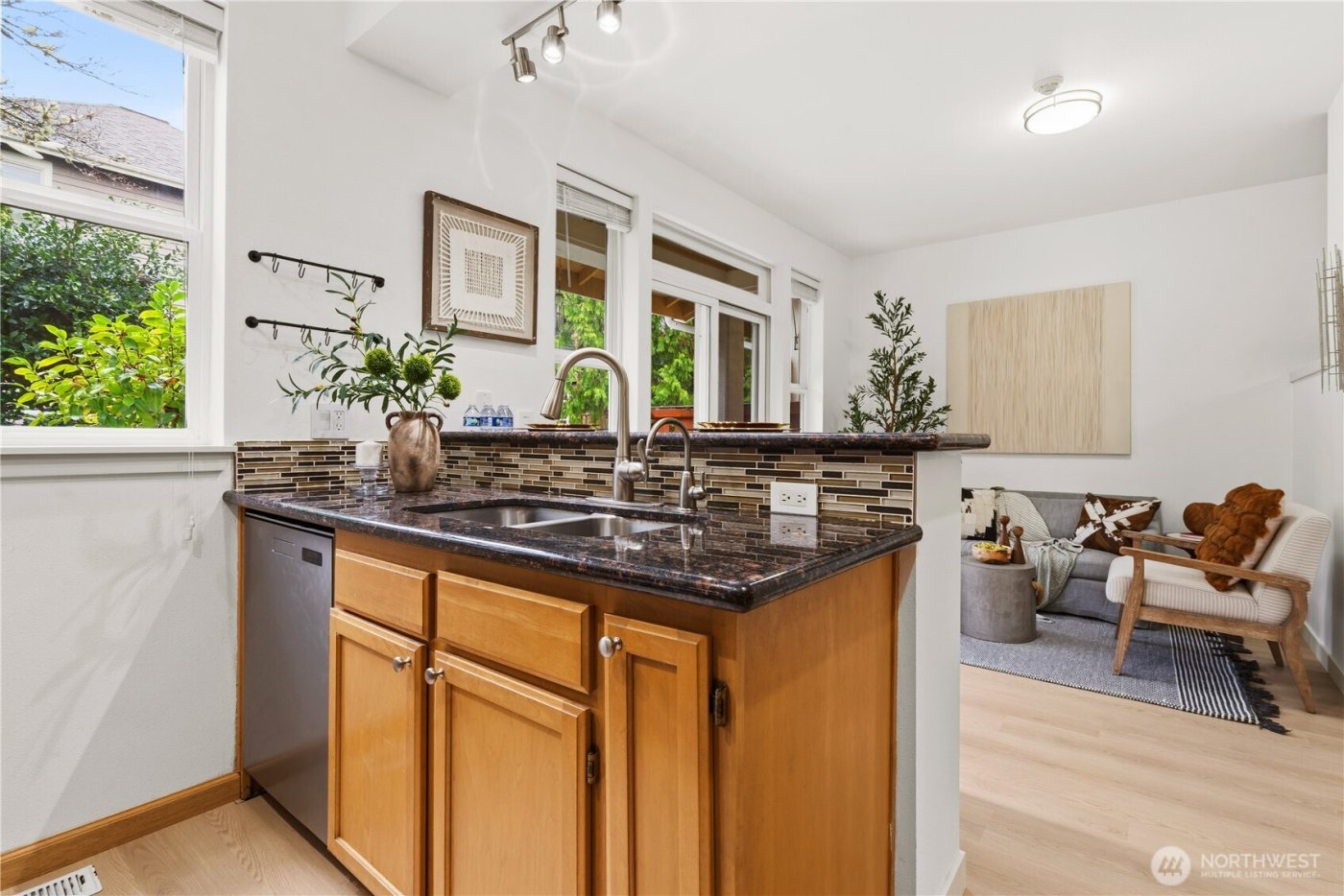 15648 NE 93rd Wy #B1702, Redmond, WA 98052