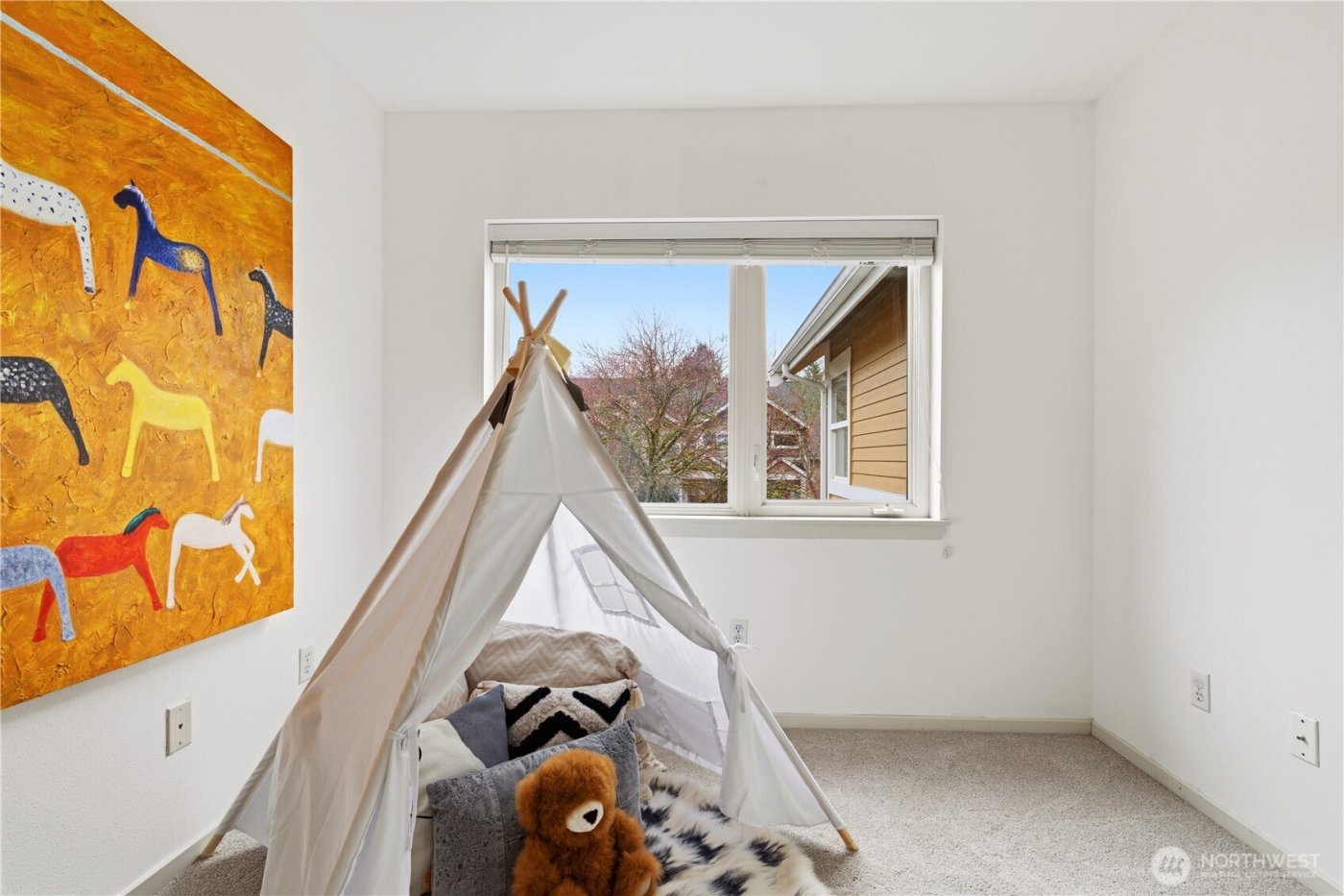 15648 NE 93rd Wy #B1702, Redmond, WA 98052