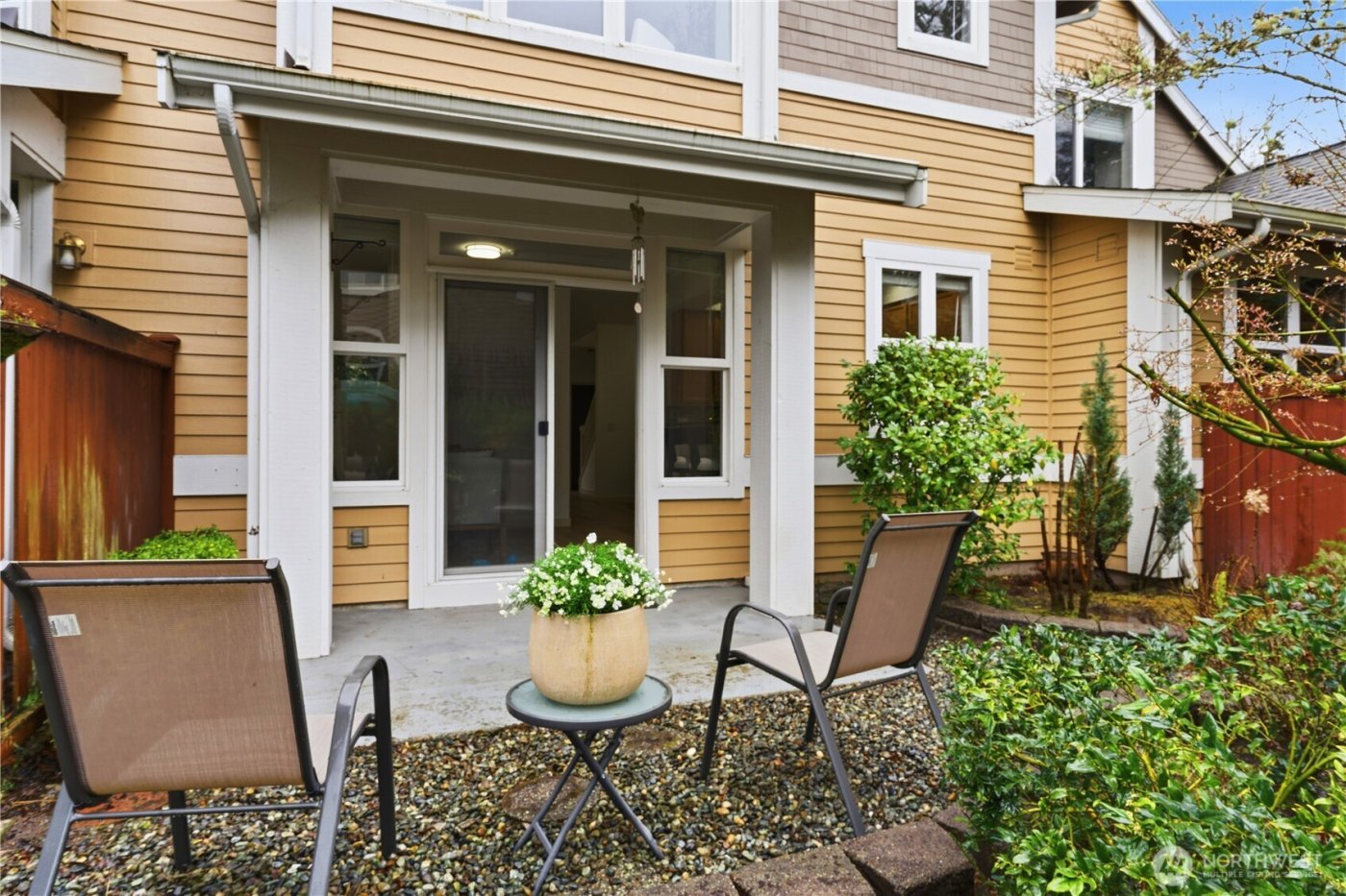 15648 NE 93rd Wy #B1702, Redmond, WA 98052