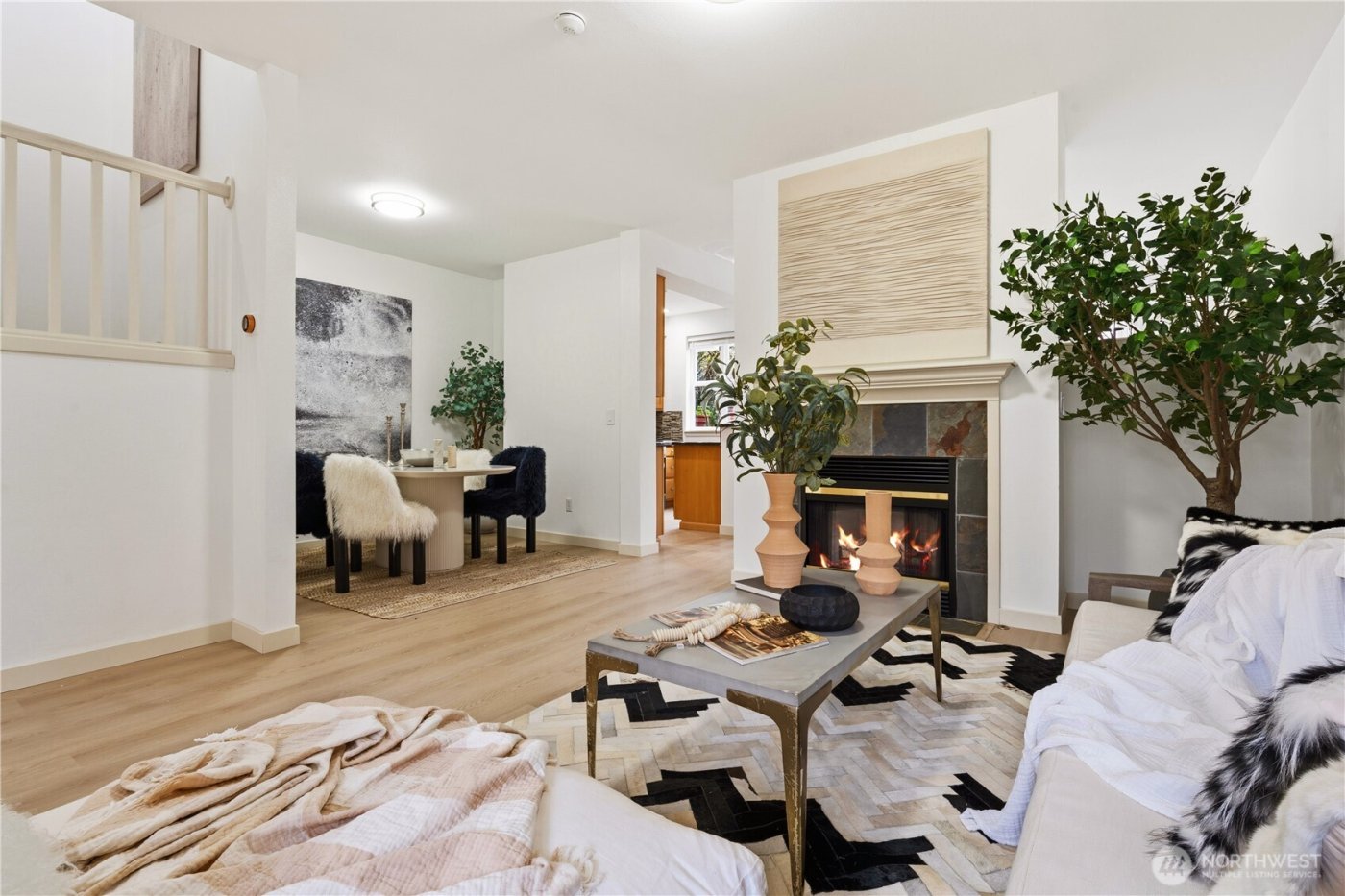 15648 NE 93rd Wy #B1702, Redmond, WA 98052