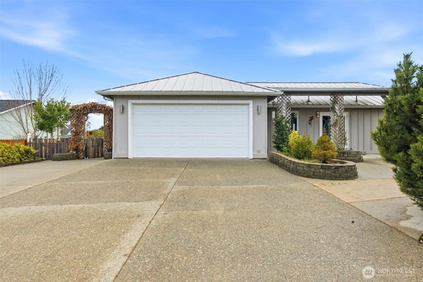 181 Duke Drive , Sequim, WA 98382
