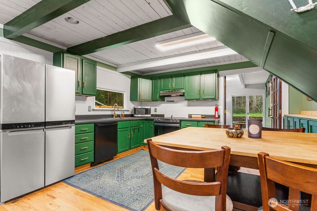 13816 Easy Street NW, Gig Harbor, WA 98329