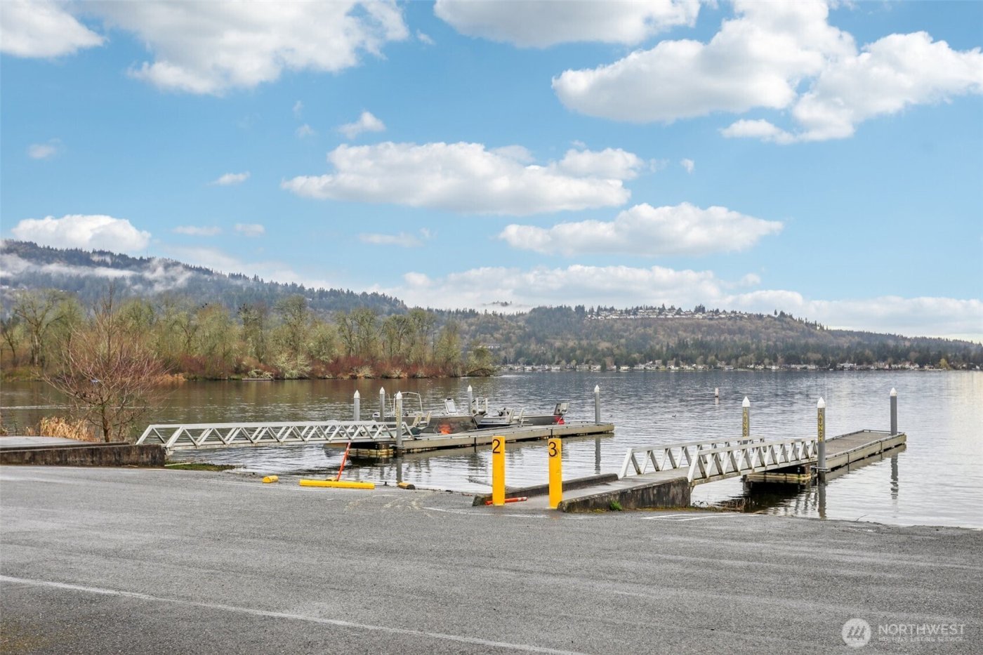 21264 SE 42nd Lane #21264, Issaquah, WA 98029