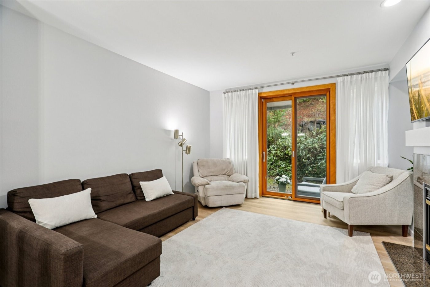 21264 SE 42nd Lane #21264, Issaquah, WA 98029