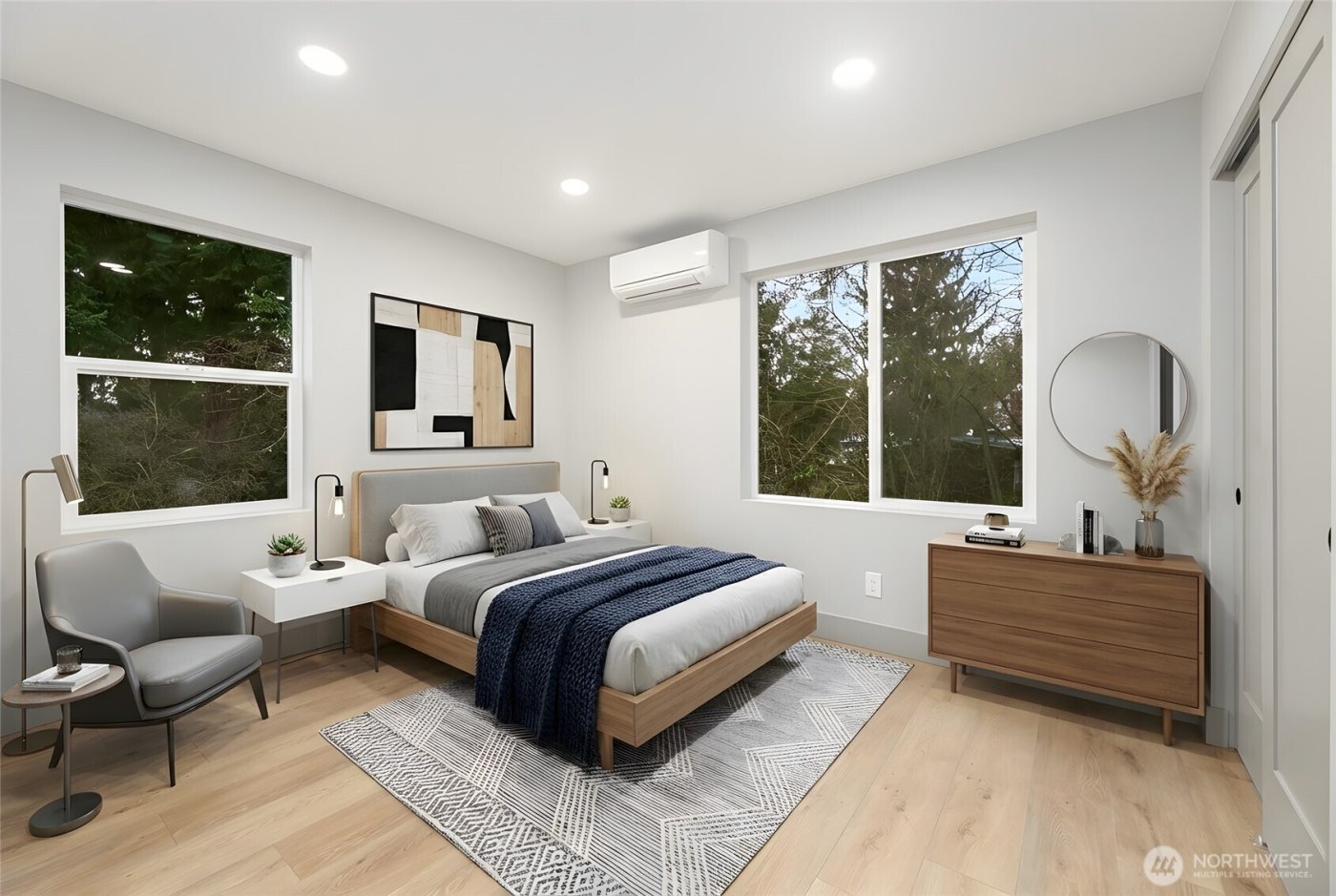 13007 1st Avenue NE, Seattle, WA 98125