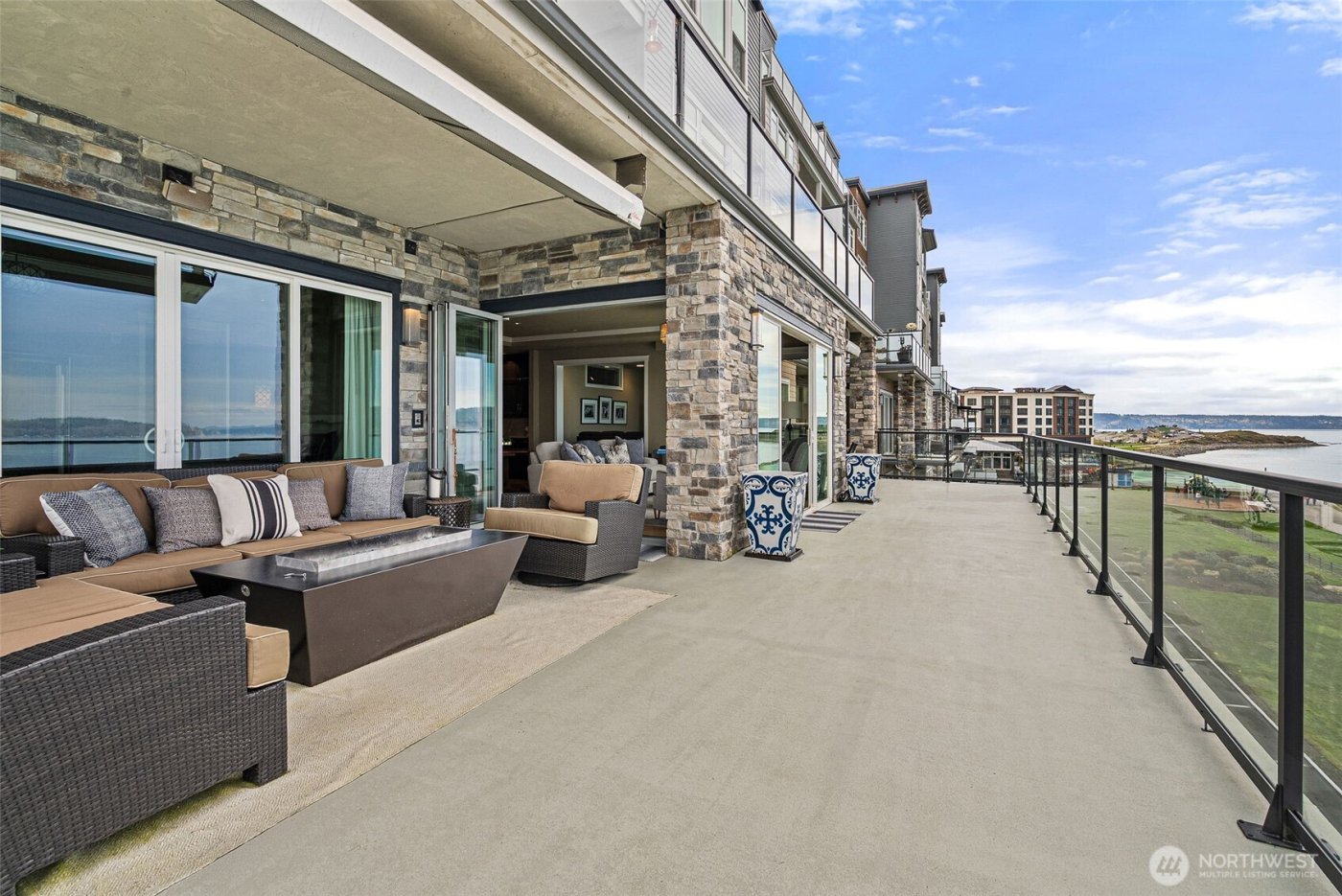 5105 Grand Loop #401, Tacoma, WA 98407