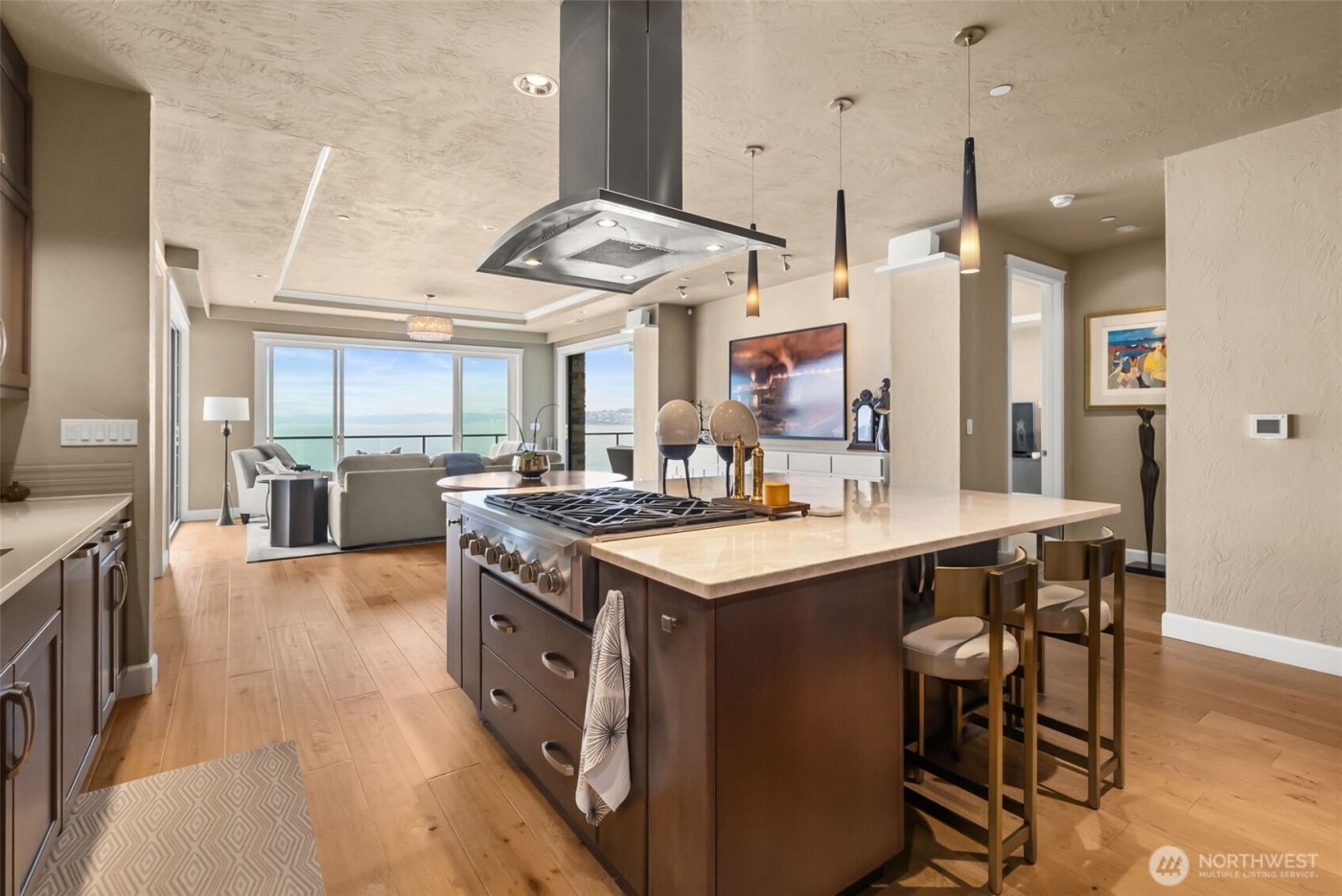 5105 Grand Loop #401, Tacoma, WA 98407