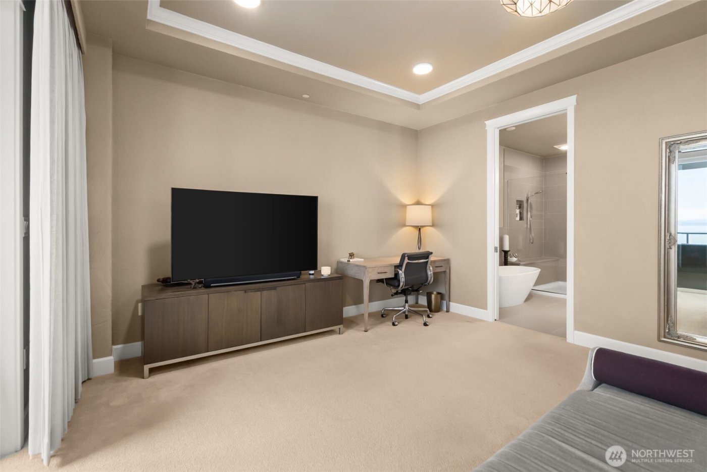 5105 Grand Loop #401, Tacoma, WA 98407