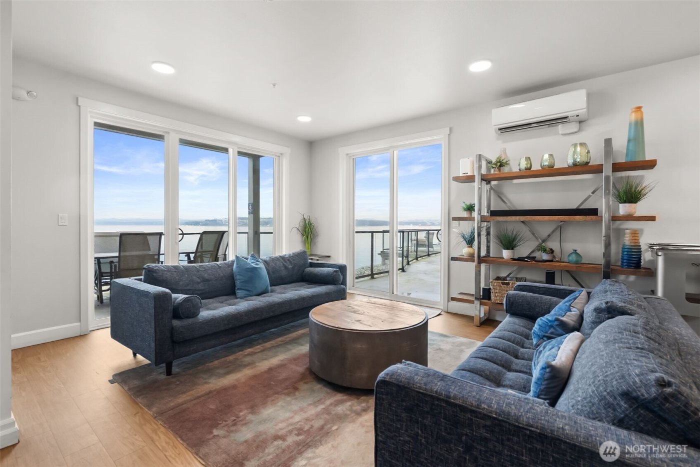 5105 Grand Loop #401, Tacoma, WA 98407