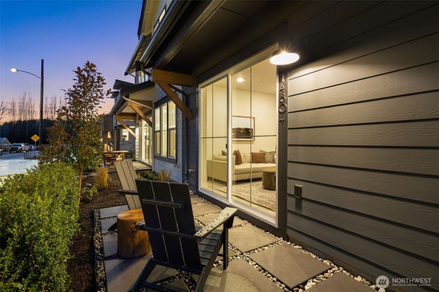 14335 149th Place NE #44, Woodinville, WA 98072