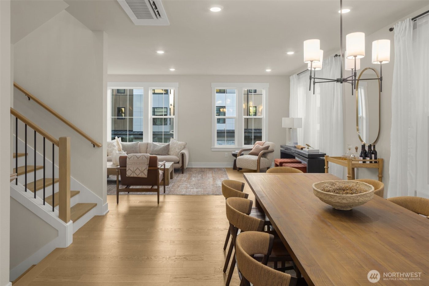 14335 149th Place NE #44, Woodinville, WA 98072