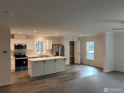 31 E Fox Lane , Shelton, WA 98584 - Photo 3