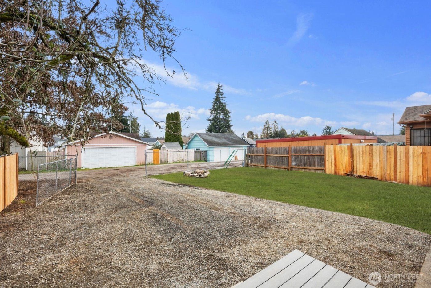 1426 S 56th Street , Tacoma, WA 98408