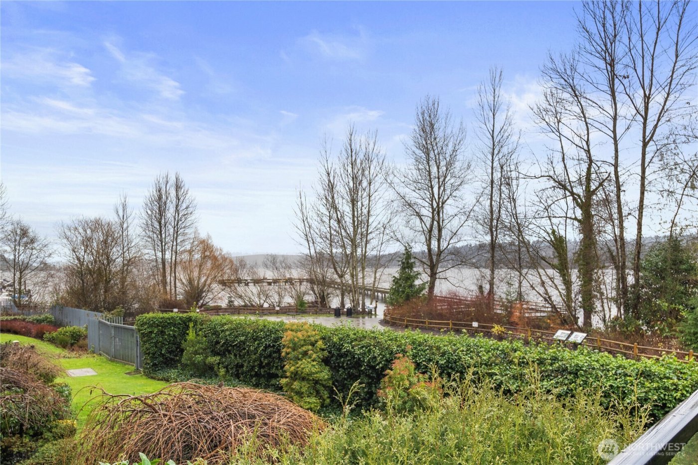 6121 NE 175th Street #A402, Kenmore, WA 98028