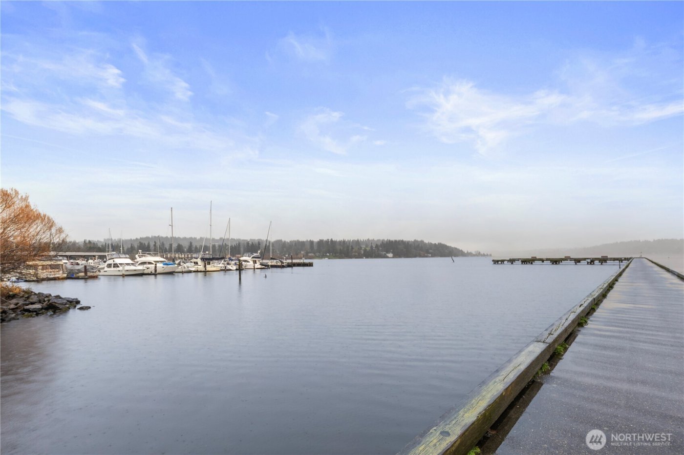 6121 NE 175th Street #A402, Kenmore, WA 98028