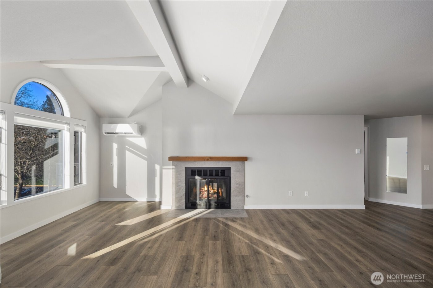 6121 NE 175th Street #A402, Kenmore, WA 98028