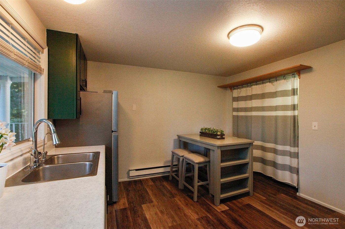 110 SW 325th Place , Federal Way, WA 98003