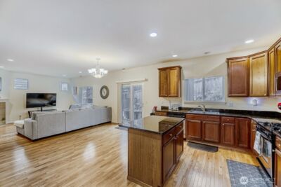 8015 88th Street NE, Marysville, WA 98270 - Photo 14