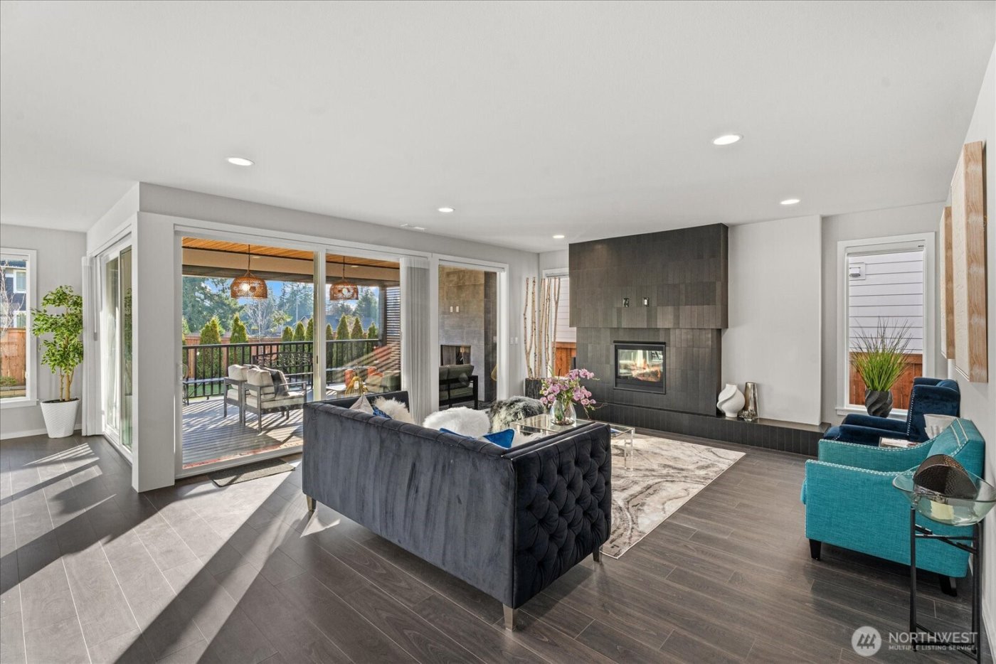 21713 SE 256th Place , Maple Valley, WA 98038