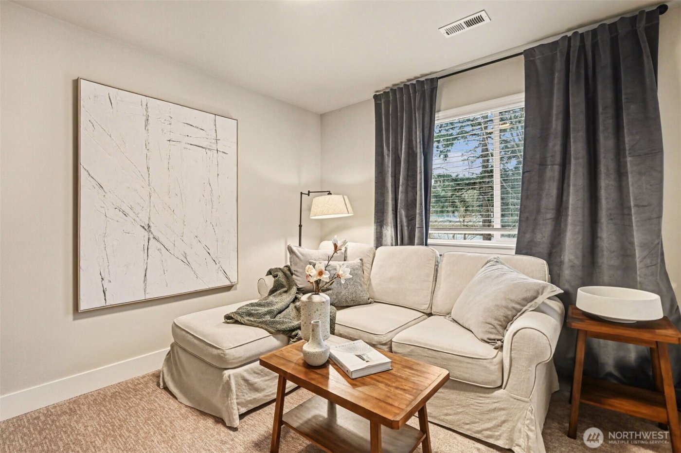 17609 21st Ave W #20, Lynnwood, WA 98037