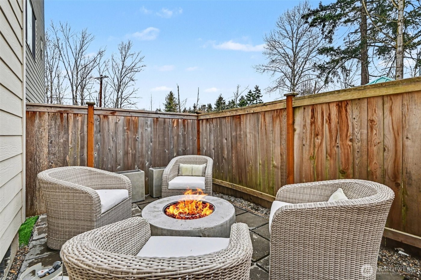 17609 21st Ave W #20, Lynnwood, WA 98037