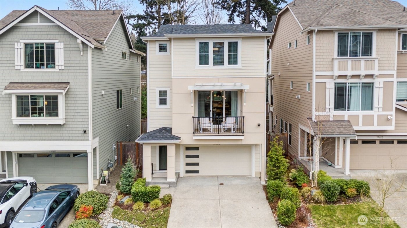 17609 21st Ave W #20, Lynnwood, WA 98037