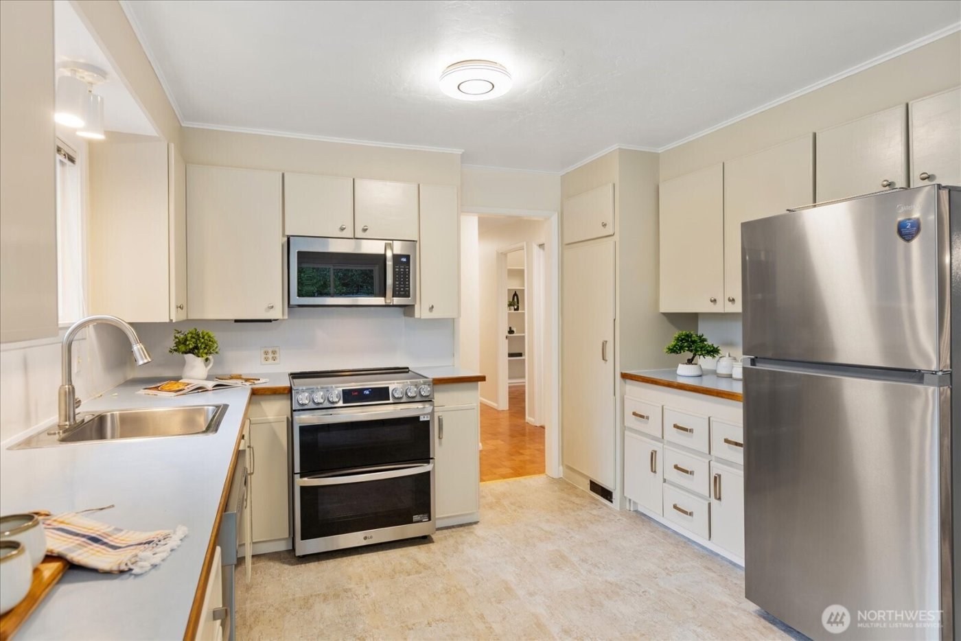 17839 1st Avenue NW, Shoreline, WA 98177