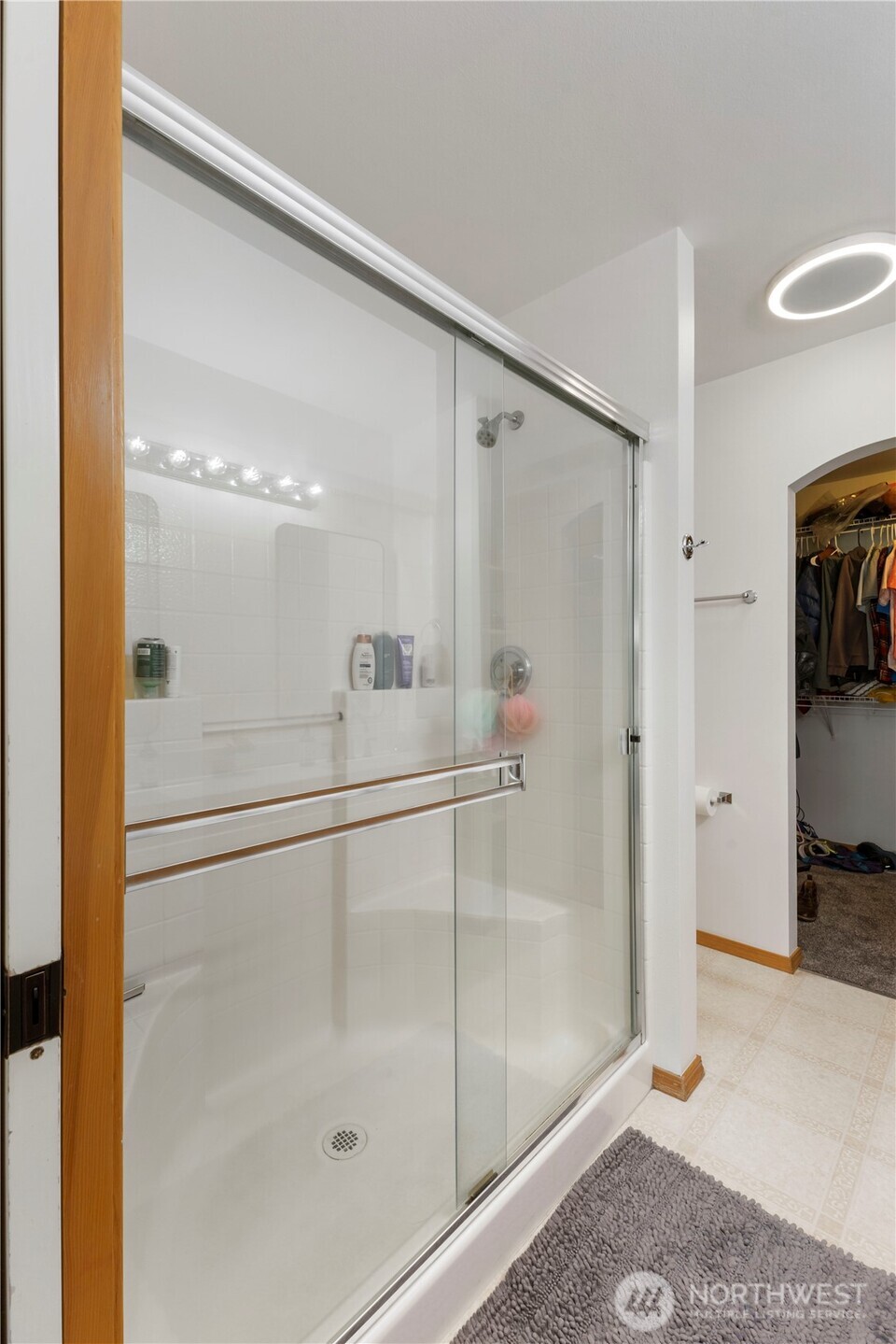 22917 SE 241st Place , Maple Valley, WA 98038-5248