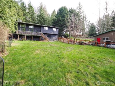 26081 Tytler Road NE, Poulsbo, WA 98370