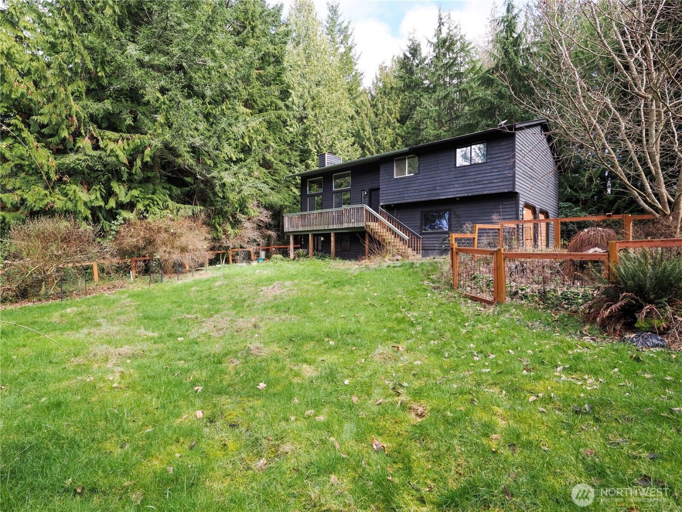 26081 Tytler Road NE, Poulsbo, WA 98370