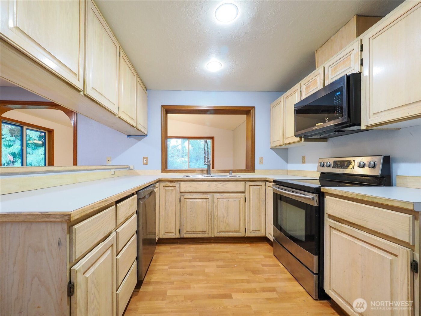 26081 Tytler Road NE, Poulsbo, WA 98370