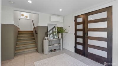 4527 W Raye Street , Seattle, WA 98199 - Photo 9