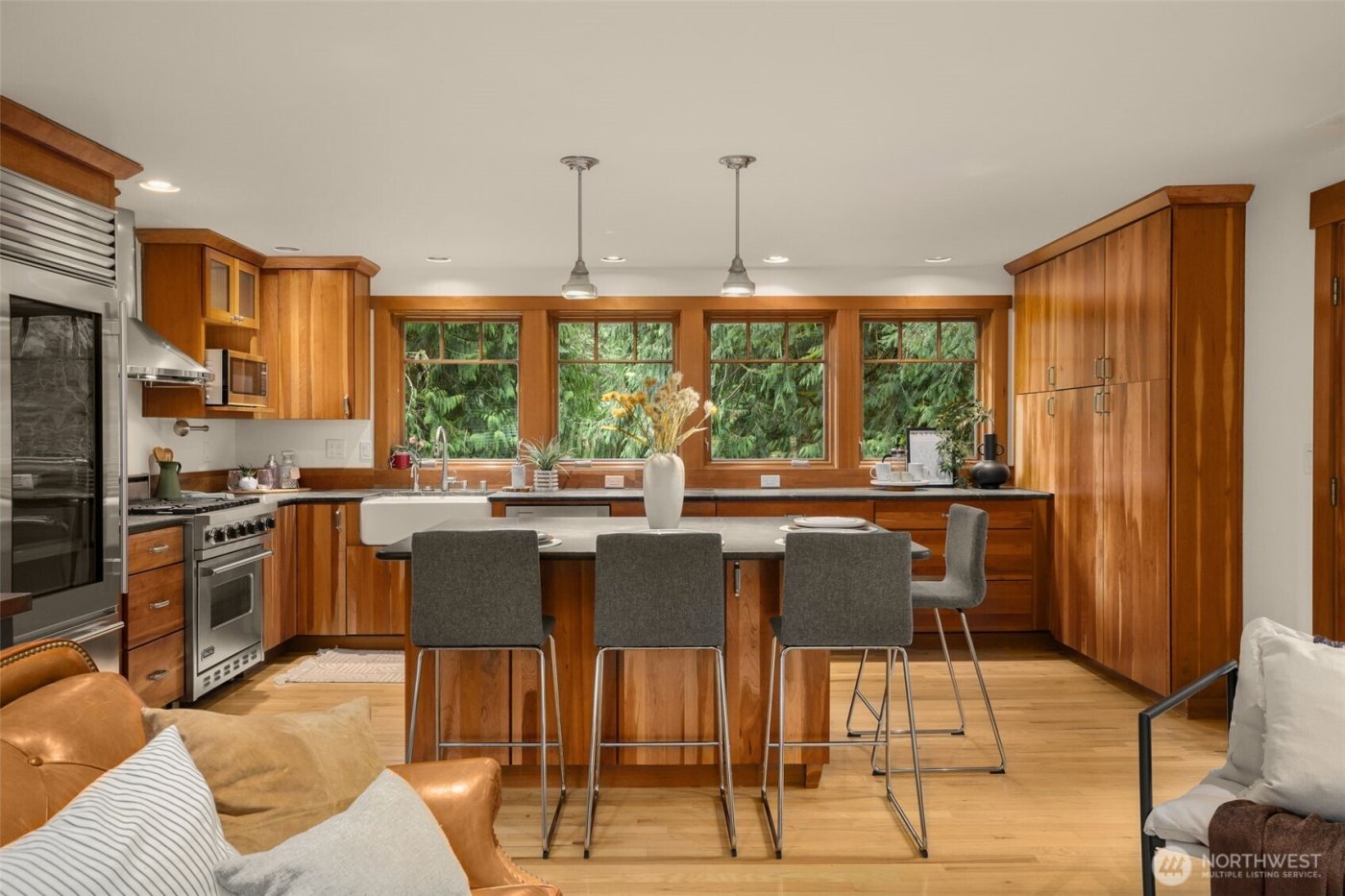 23415 NE 73rd Street , Redmond, WA 98053