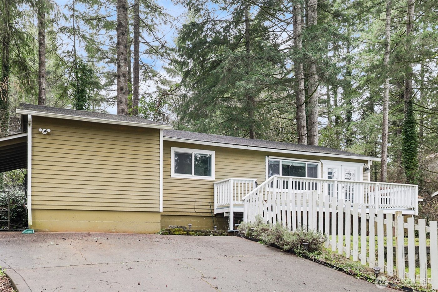 41 NE Barbara Lane , Belfair, WA 98528