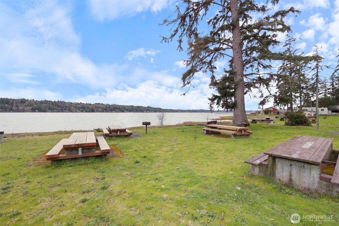 41 NE Barbara Lane , Belfair, WA 98528