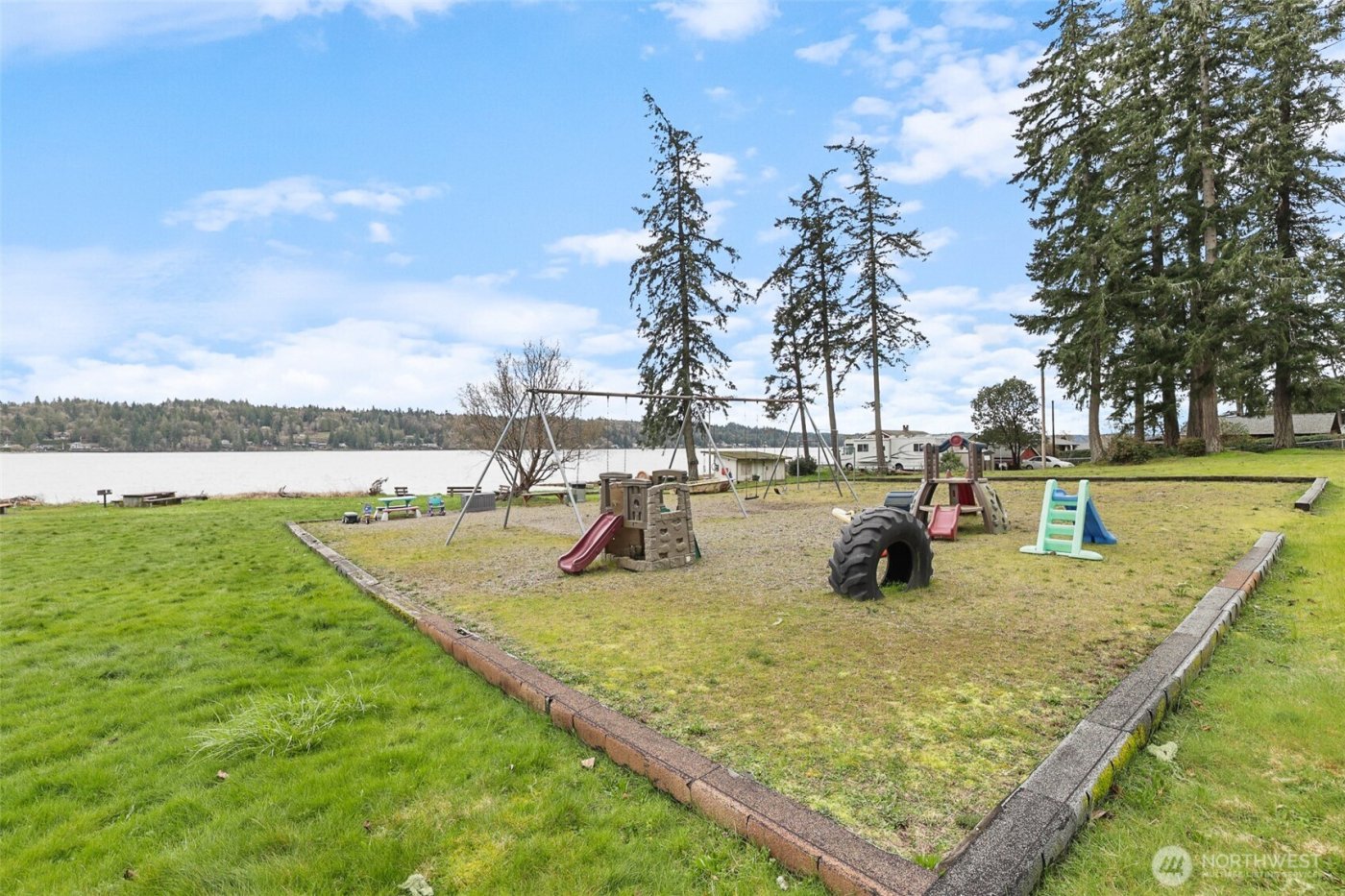 41 NE Barbara Lane , Belfair, WA 98528