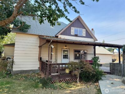 405 NW Dellah Avenue , Wilbur, WA 99185