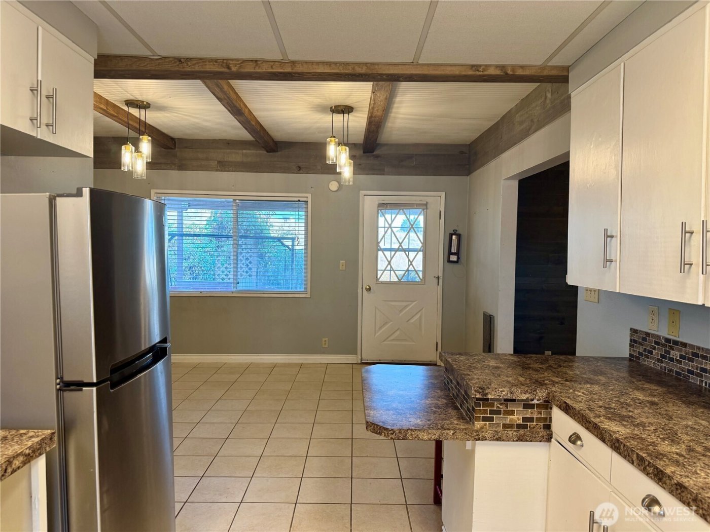 405 NW Dellah Avenue , Wilbur, WA 99185