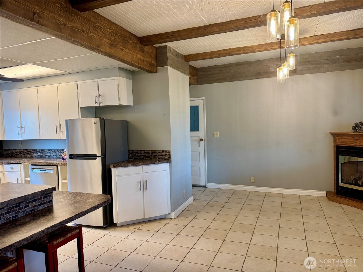 405 NW Dellah Avenue , Wilbur, WA 99185