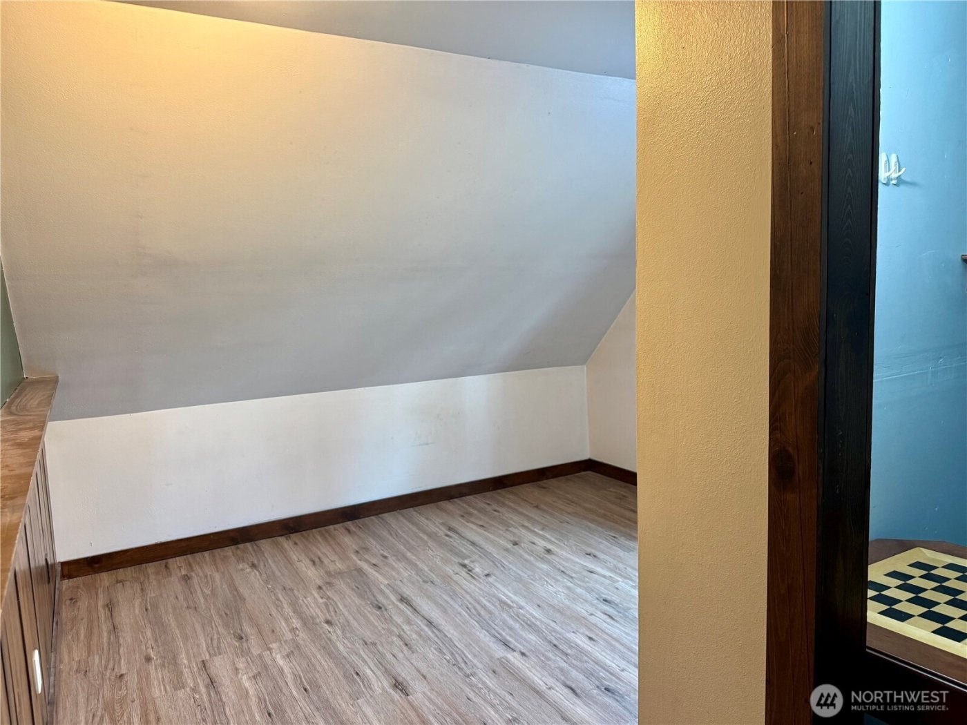 405 NW Dellah Avenue , Wilbur, WA 99185