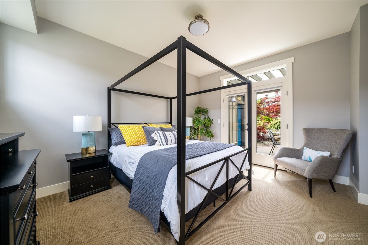 576 Porcupine Lane , Chelan, WA 98816