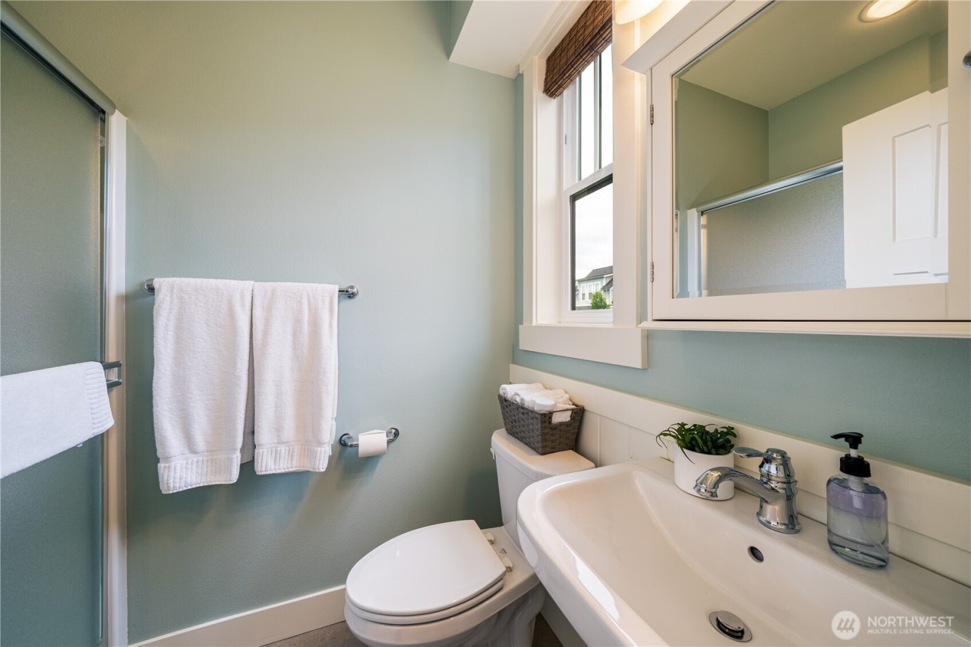 576 Porcupine Lane , Chelan, WA 98816