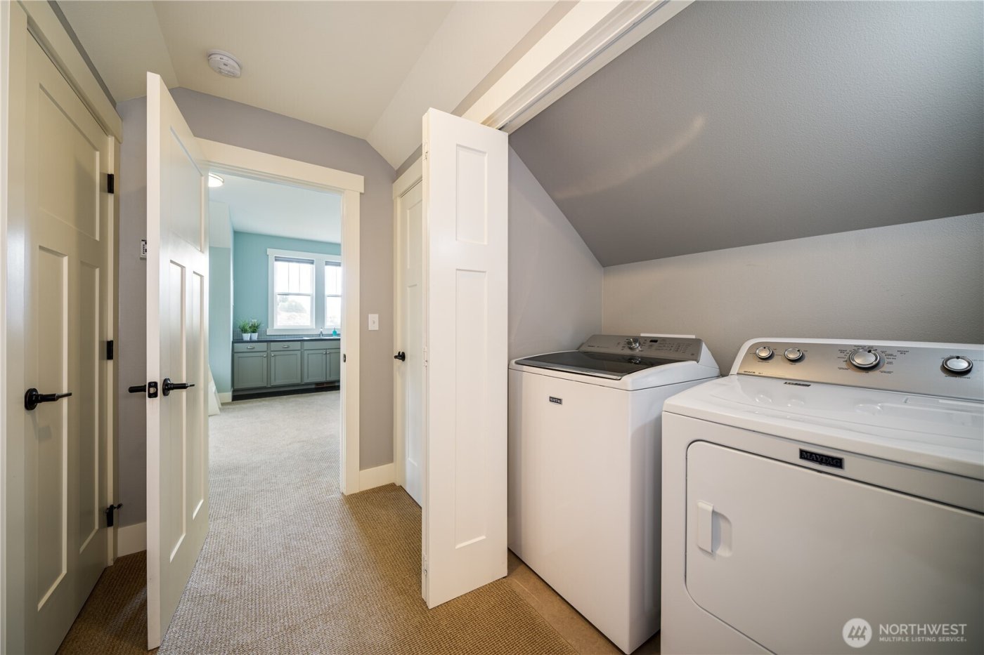 576 Porcupine Lane , Chelan, WA 98816