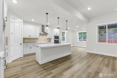 2538 Acer Loop SE, Lacey, WA 98513 - Photo 4