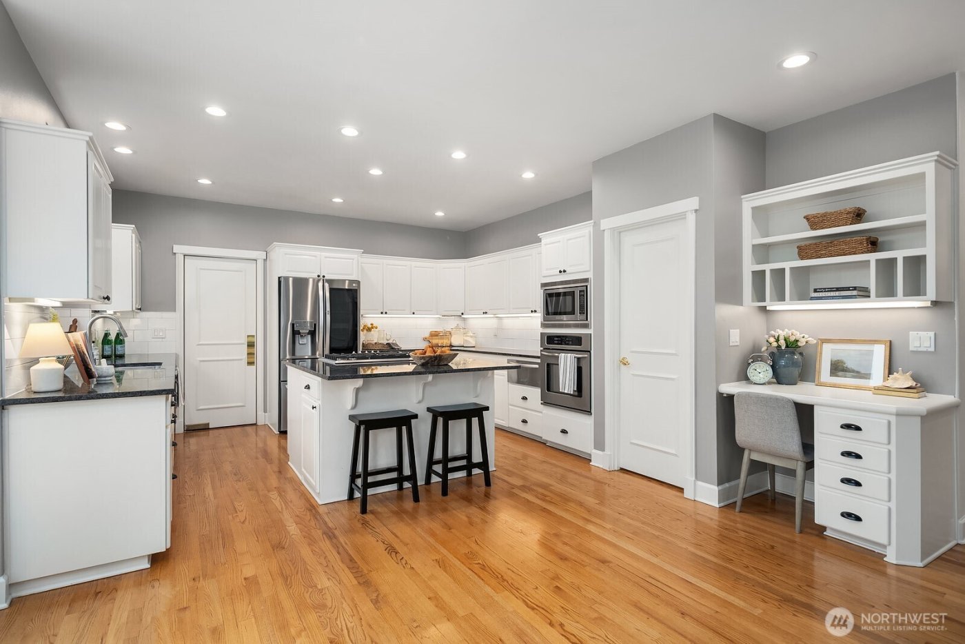 17120 SE 29th Place , Bellevue, WA 98008