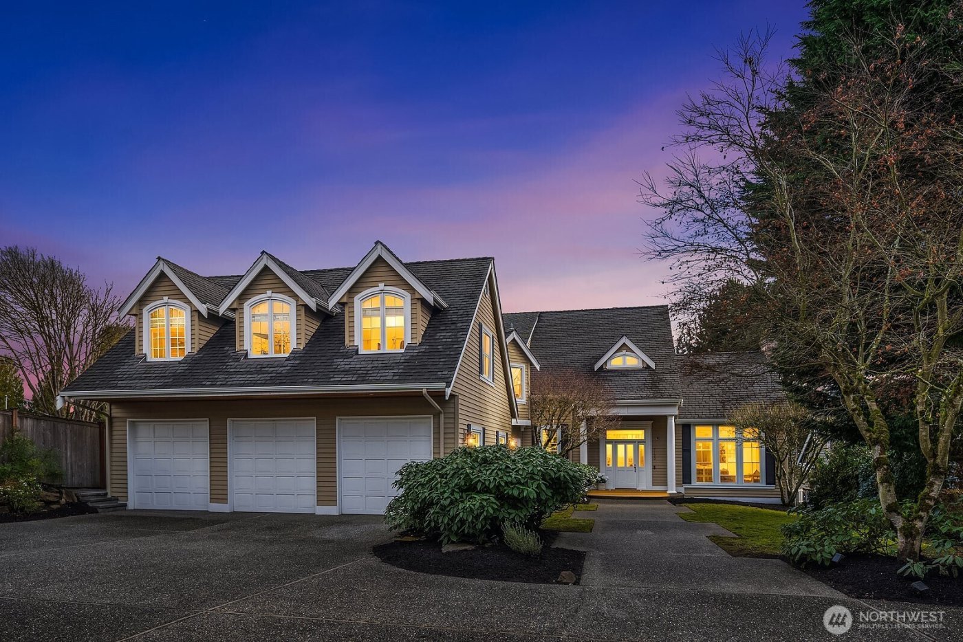 17120 SE 29th Place , Bellevue, WA 98008