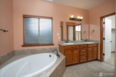 8835 Fox Ridge Lane SE, Olympia, WA 98513 - Photo 18