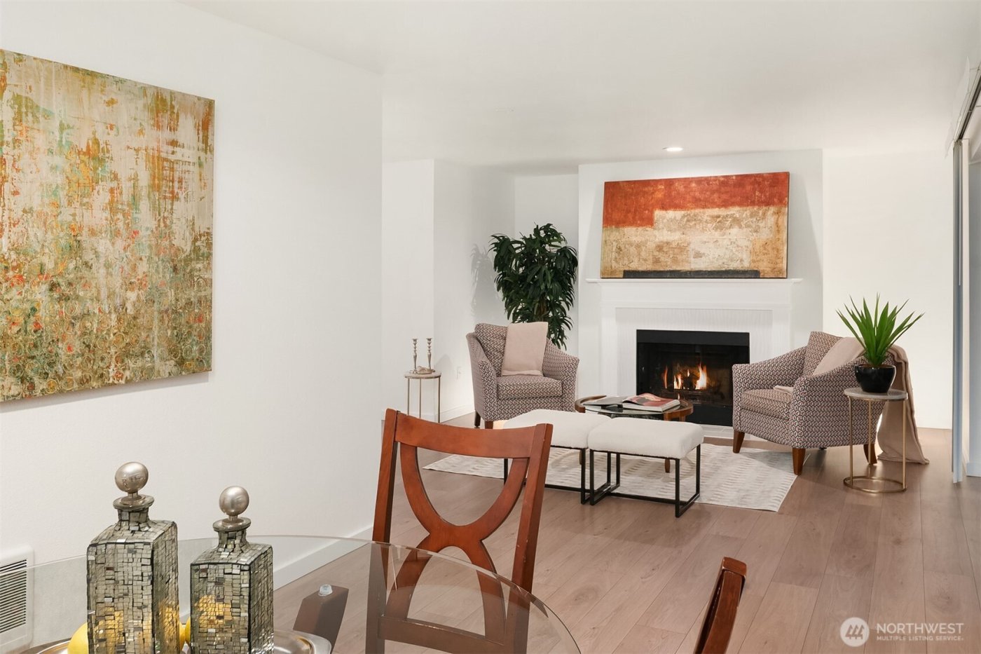 23307 Cedar Way #R102, Mountlake Terrace, WA 98043-4361