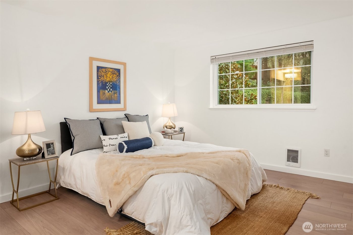 23307 Cedar Way #R102, Mountlake Terrace, WA 98043-4361