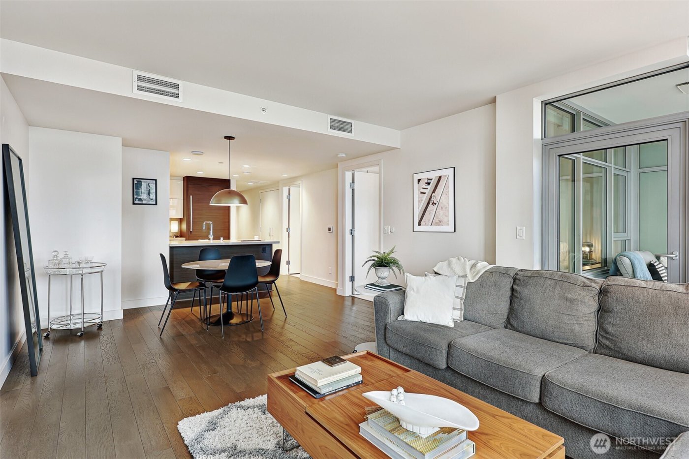 588 Bell Street #2008S, Seattle, WA 98121